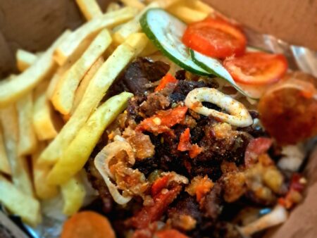 LOADED FRIES WITH BEEF SUYA (NO CHEESE)