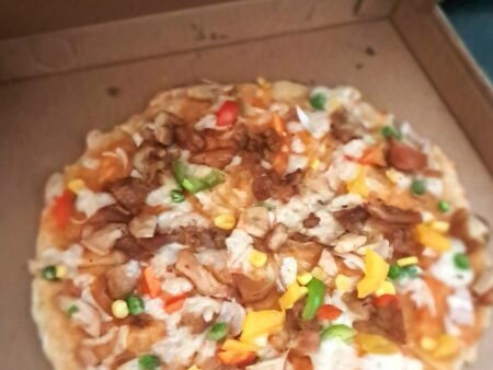 MEDIUM  CHIX PIZZA