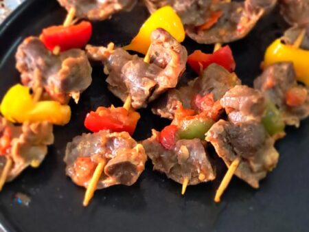 GIZZARD ON STICK